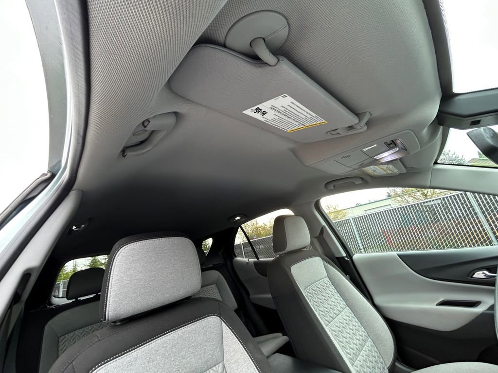 Used 2022 Chevrolet Equinox LT FWD image 27