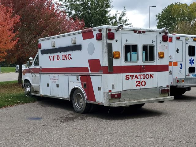 Used 1987 Ford E-350 and Econoline 350 image 14