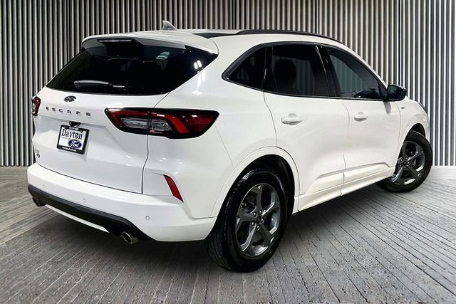 Used 2023 Ford Escape ST-Line w/ Tech Pack #1 image 2