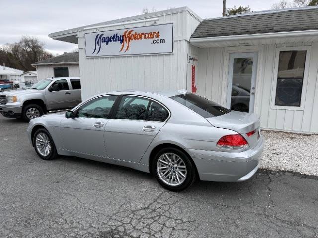 Used 2005 BMW 745i image 12