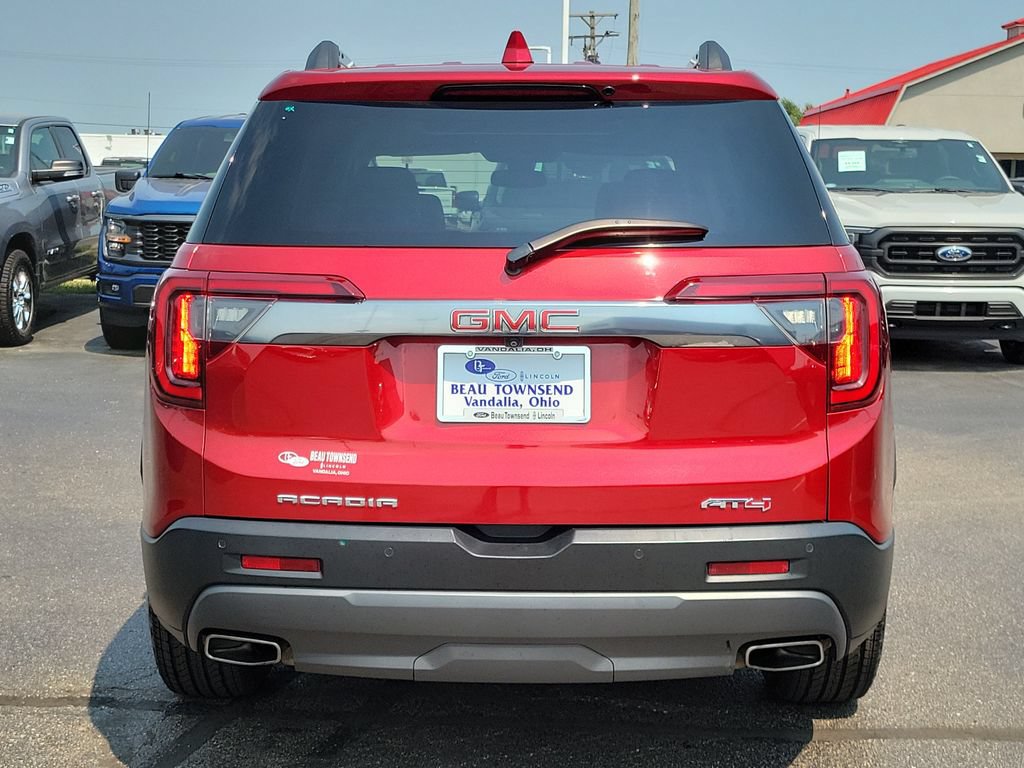 Used 2022 GMC Acadia AT4 w/ Technology Package AWD/4WD image 5
