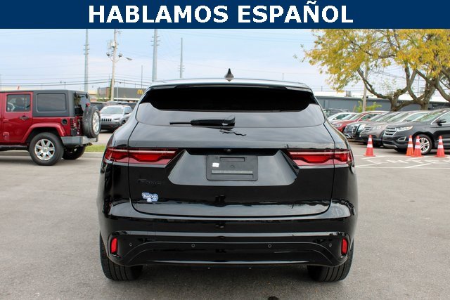 Used 2022 Jaguar F-PACE S image 4