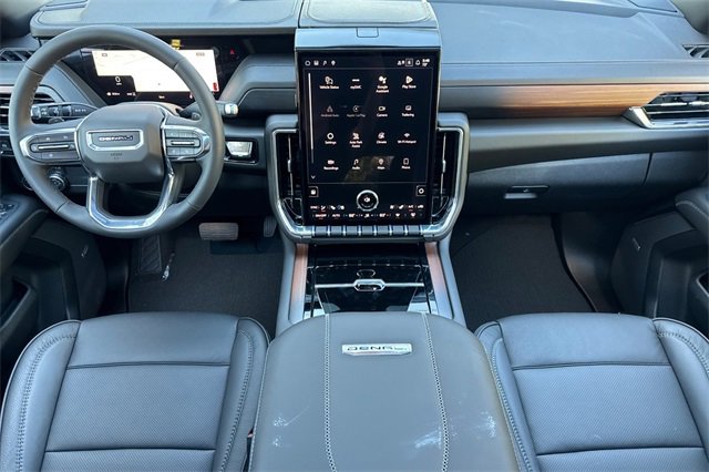 New 2026 GMC Yukon XL Denali w/ Sun & Power Step Package image 13