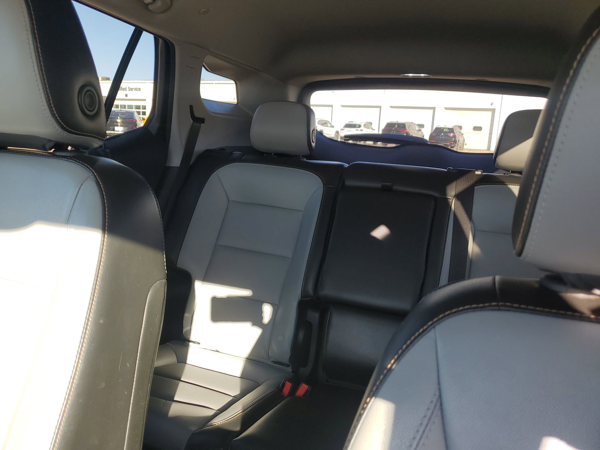 Used 2019 GMC Terrain SLT w/ Preferred Package image 28