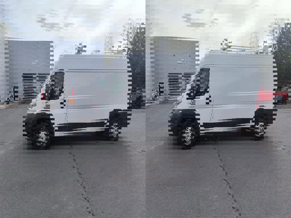 Used 2019 RAM ProMaster 2500 w/ Mopar Trailer Tow Group image 3
