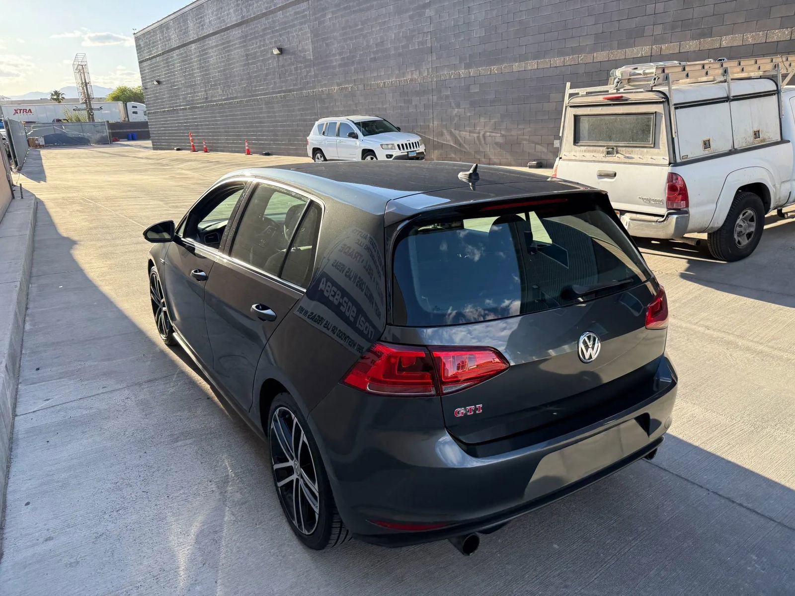Used 2017 Volkswagen GTI Sport FWD image 6