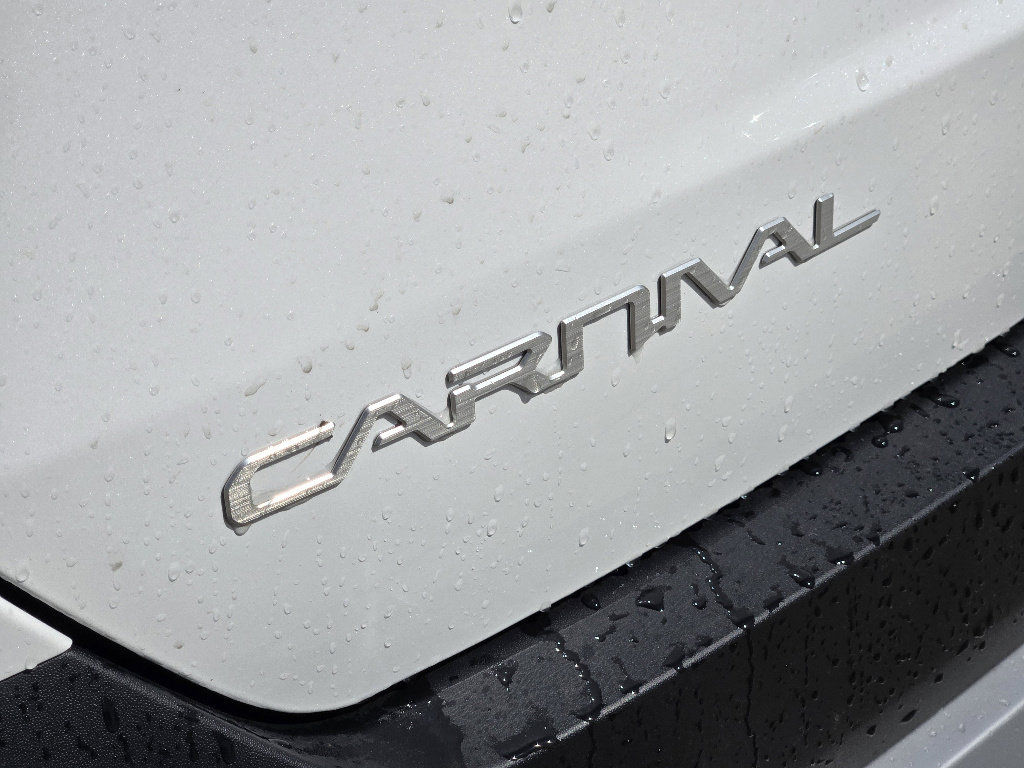 New 2026 Kia Carnival EX image 7