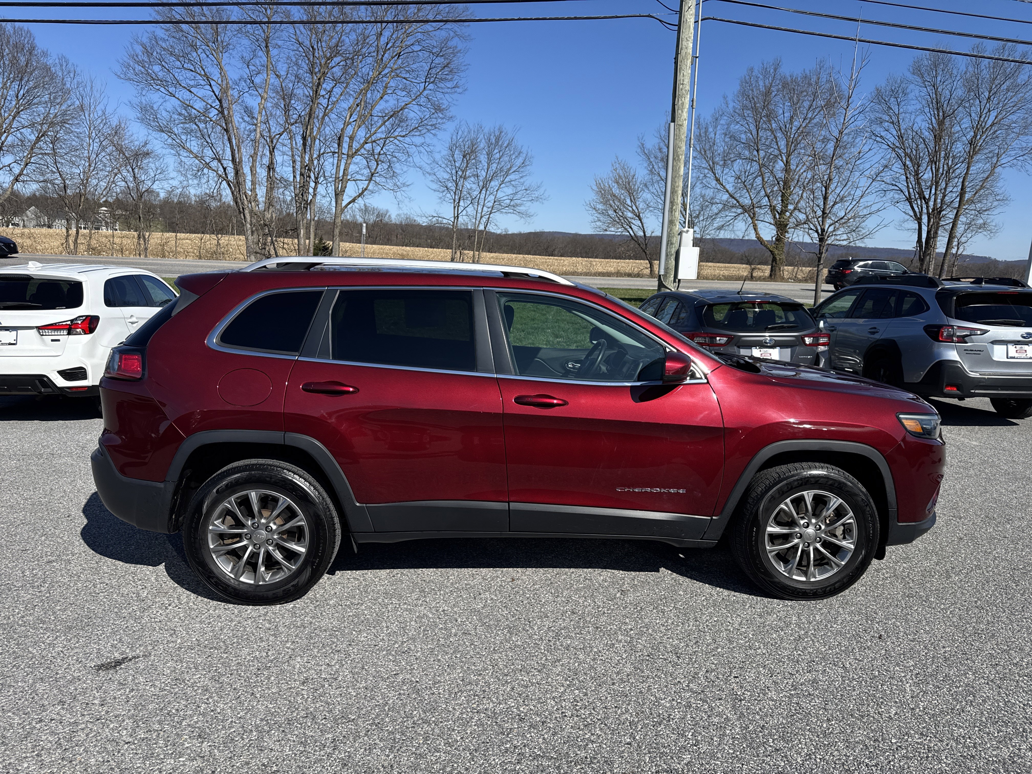 Used 2020 Jeep Cherokee Latitude Plus w/ Cold Weather Group image 9