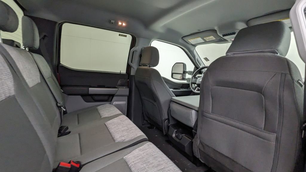New 2026 Ford F250 XLT w/ XLT Premium Package image 35