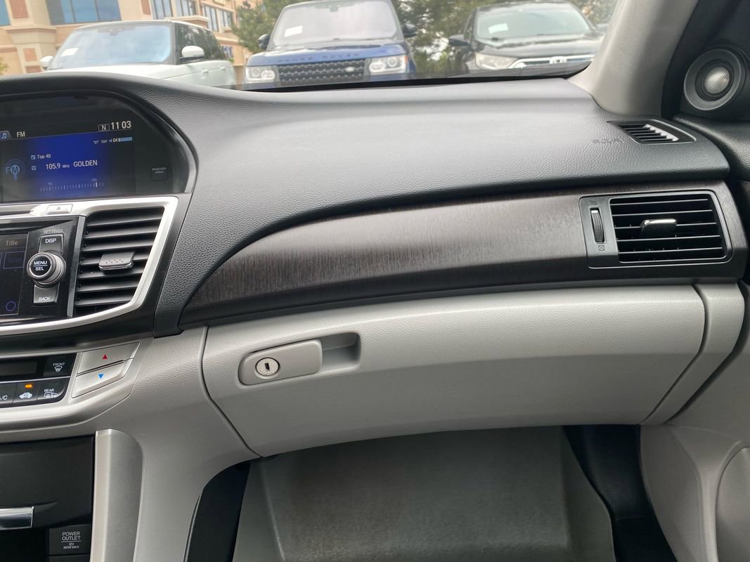 Used 2015 Honda Accord EX-L image 23