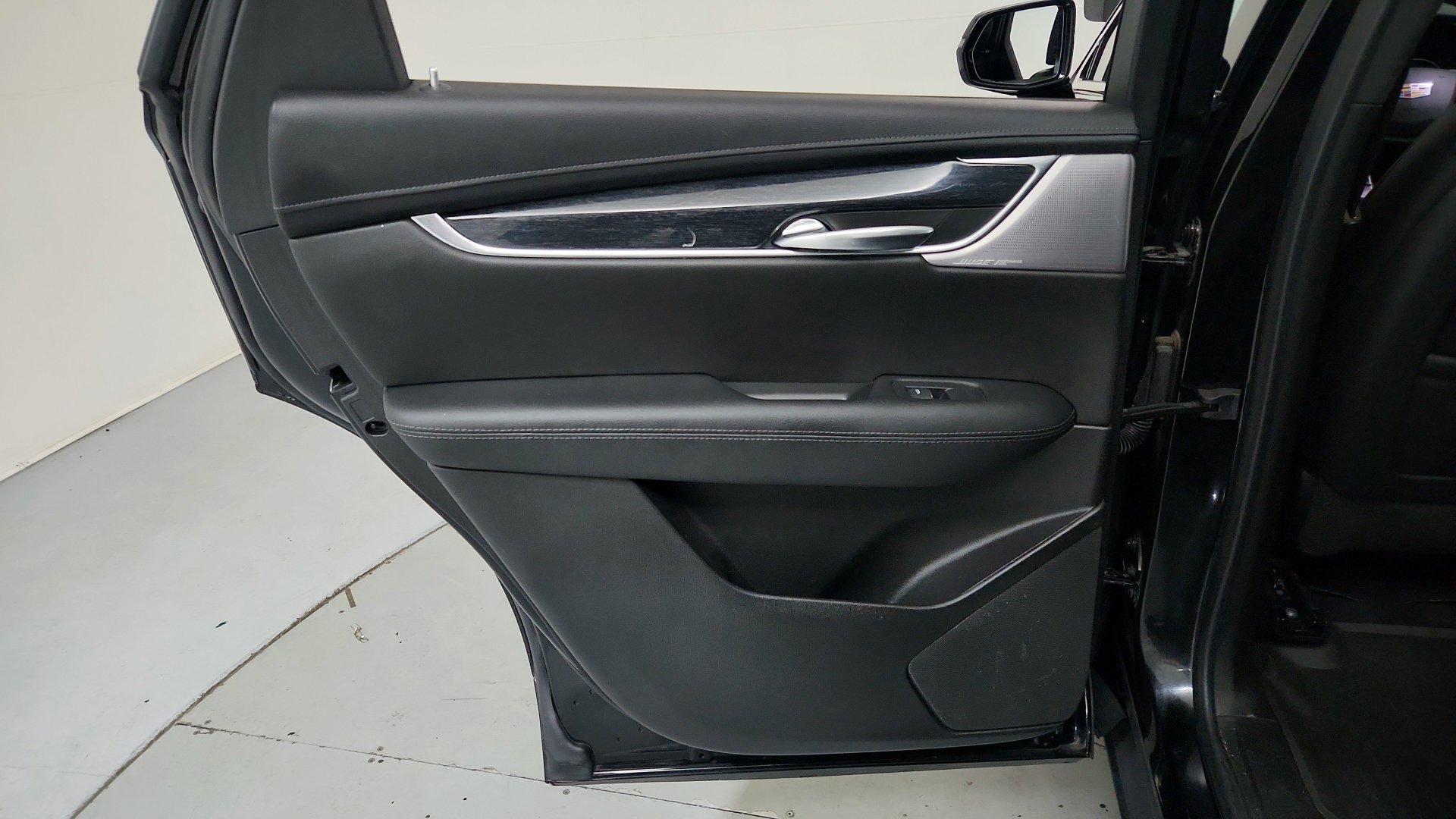 Certified 2020 Cadillac XT5 Premium Luxury w/ LPO, Floor Liner Package FWD image 23