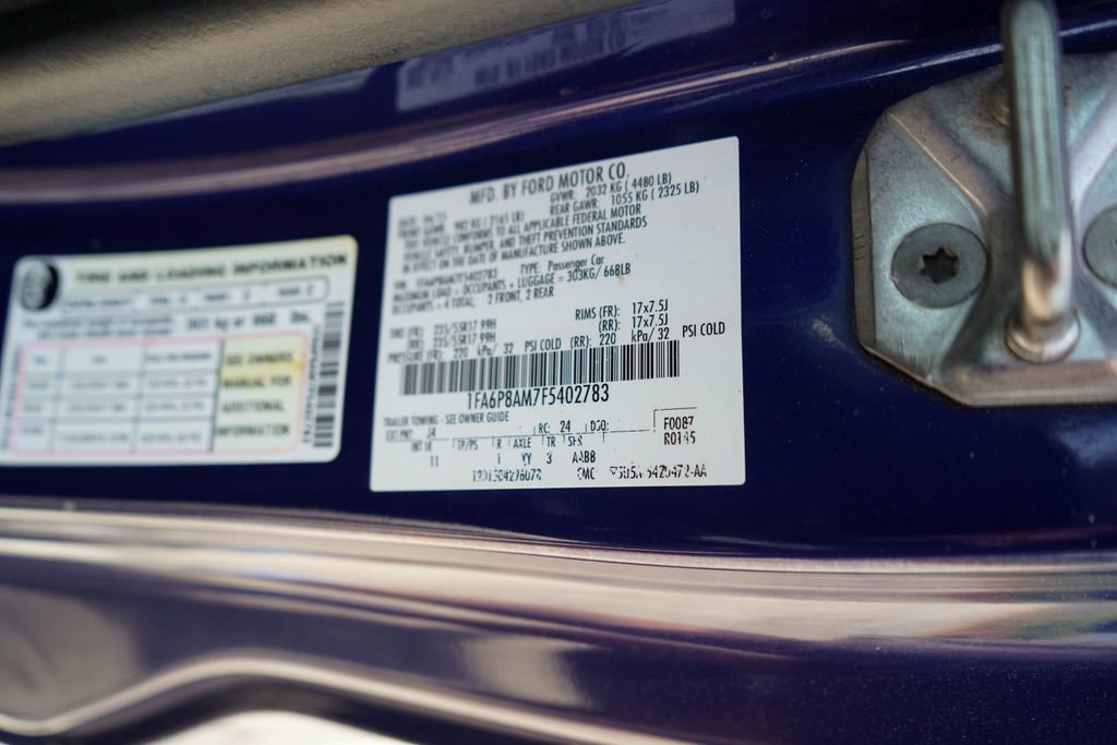 Used 2015 Ford Mustang Coupe RWD image 38