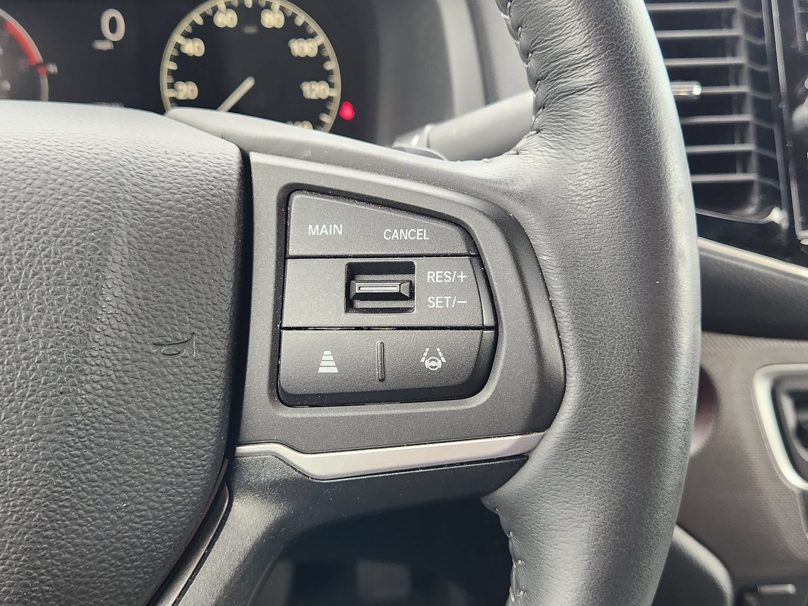 Used 2024 Honda Ridgeline RTL+ image 33