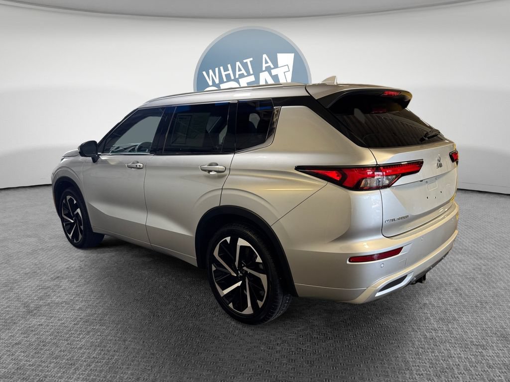 Used 2022 Mitsubishi Outlander SEL AWD/4WD image 6