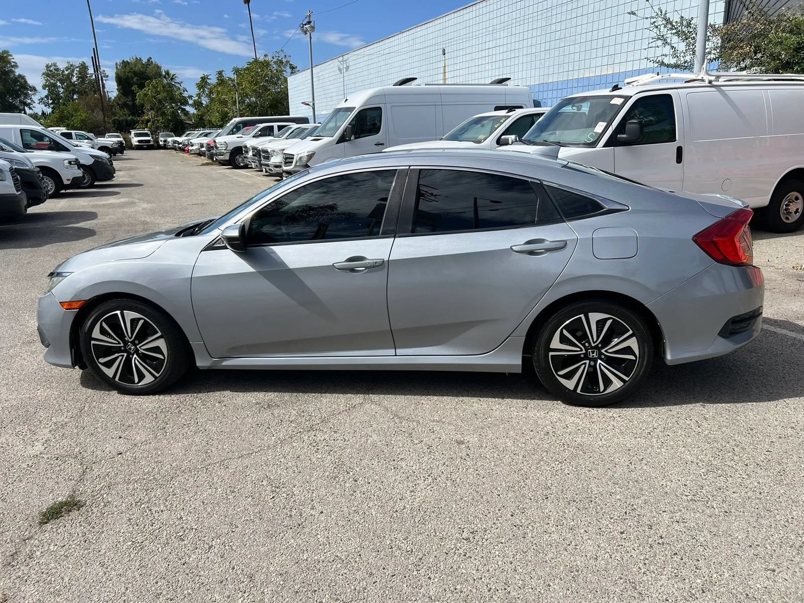 Used 2016 Honda Civic EX-T image 7