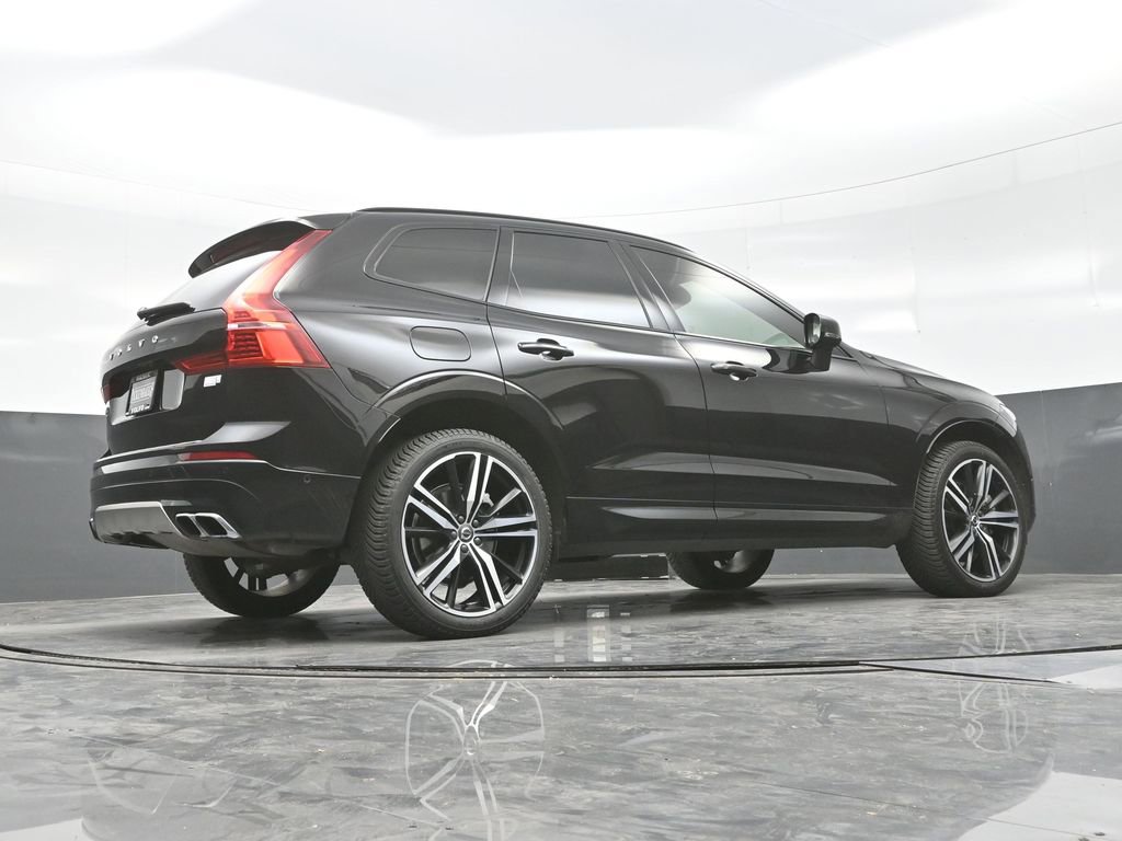 Used 2021 Volvo XC60 T8 R-Design w/ Advanced Package image 30