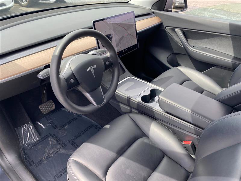 Used 2023 Tesla Model Y Long Range image 11