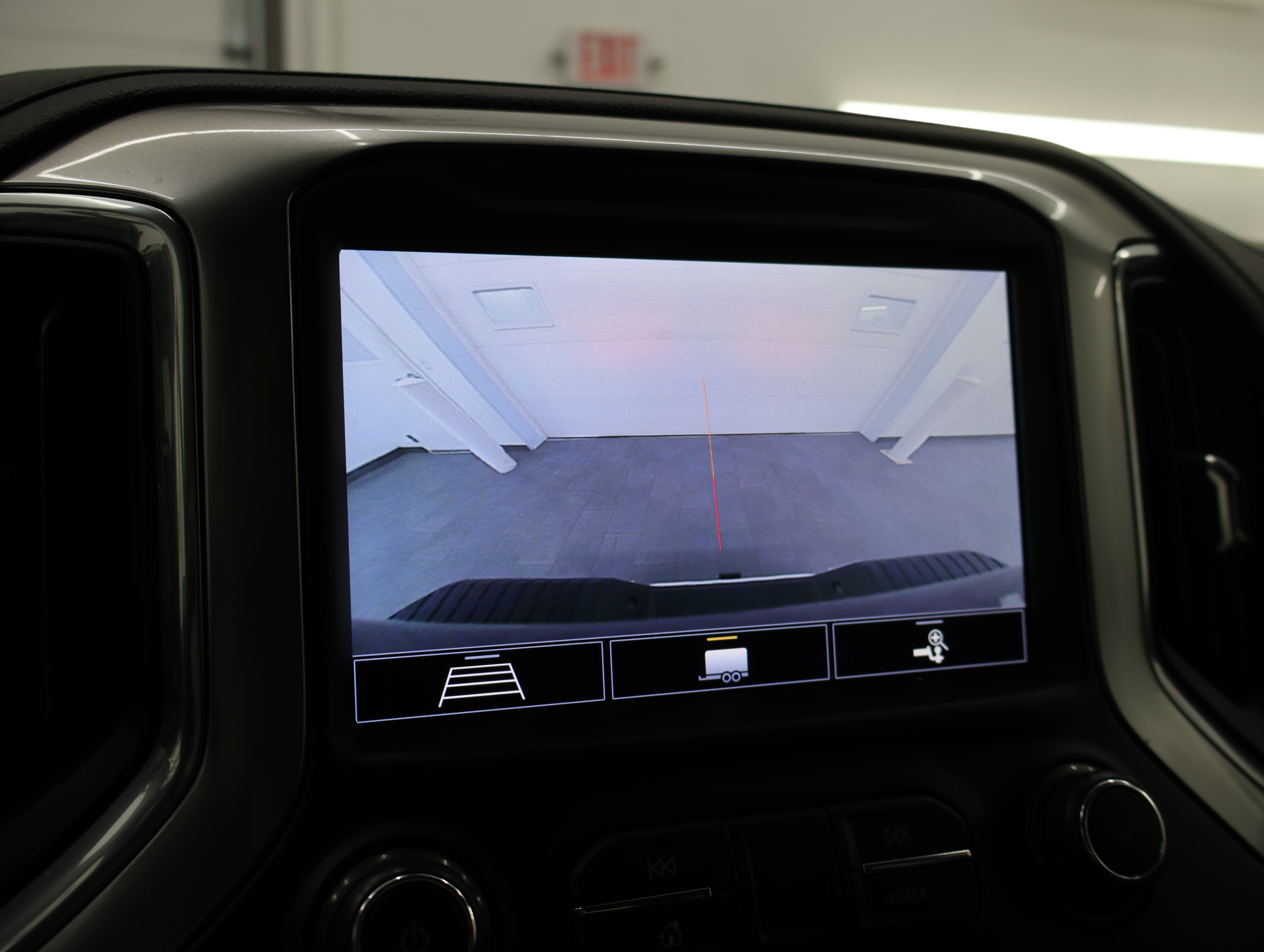 Used 2020 Chevrolet Silverado 2500 LT w/ All Star Edition AWD/4WD image 17