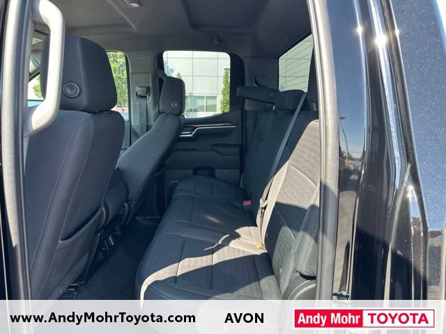 Used 2022 Chevrolet Silverado 1500 LT AWD/4WD image 10