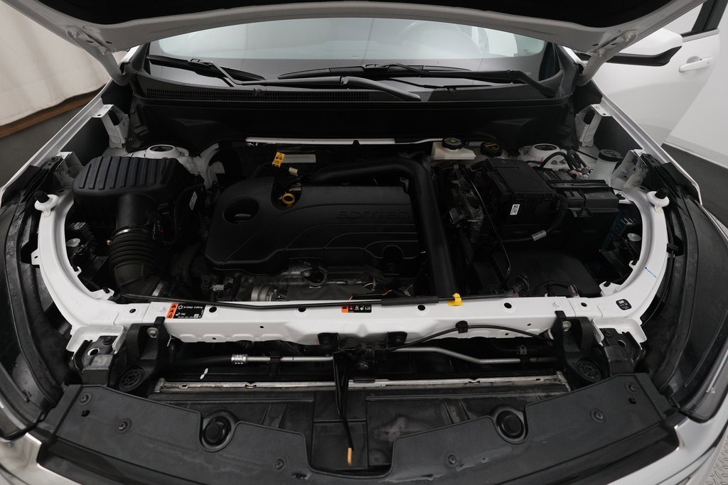 Used 2024 Chevrolet Equinox LT image 3