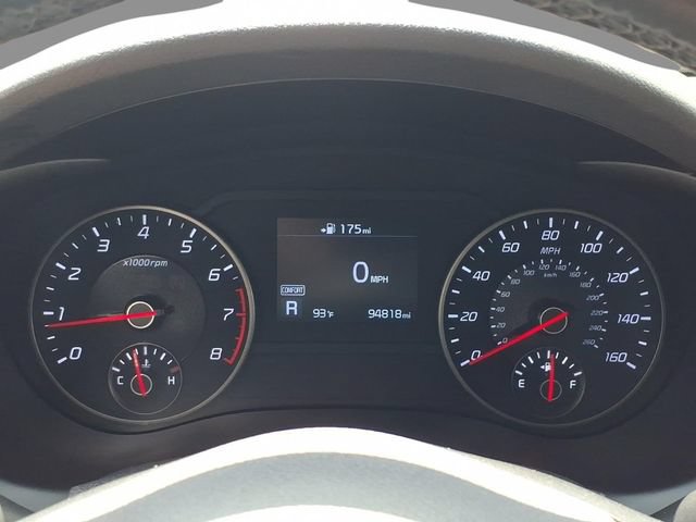 Used 2020 Kia Stinger GT-Line RWD image 28