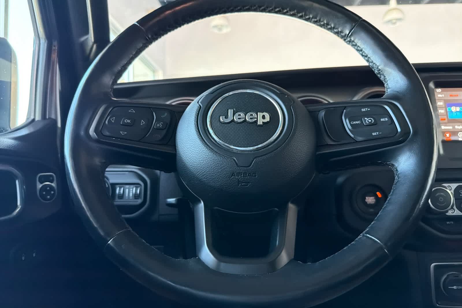 Used 2021 Jeep Gladiator Sport AWD/4WD image 24