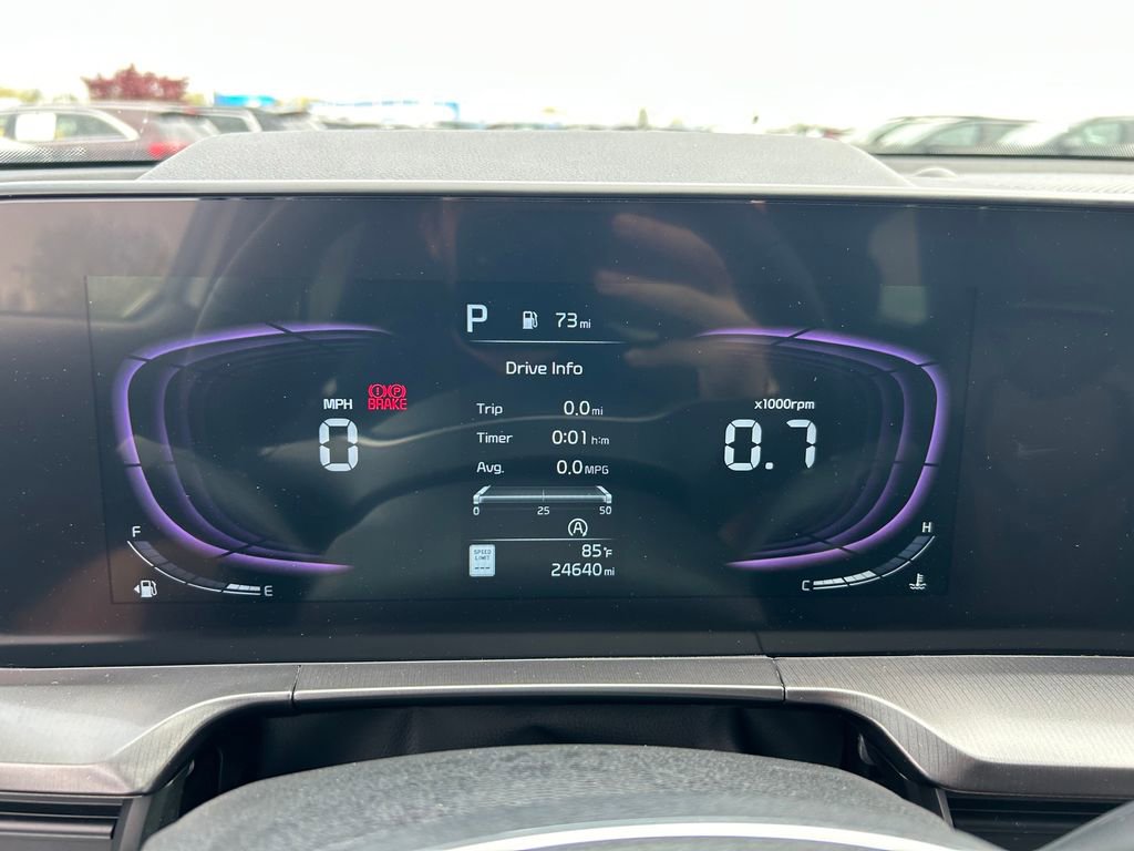 Used 2023 Kia Telluride LX image 11