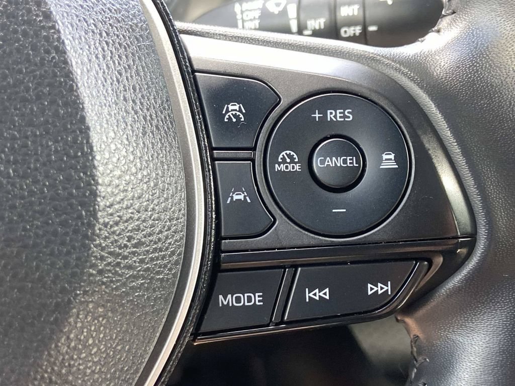 Used 2024 Toyota Corolla SE FWD image 28