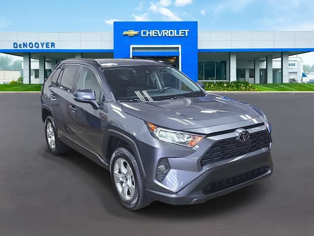 Used 2021 Toyota RAV4 XLE w/ Convenience Package AWD/4WD image 6