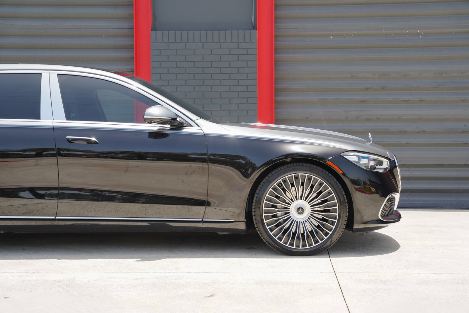 Used 2024 Mercedes-Benz Maybach S 580 4MATIC image 11