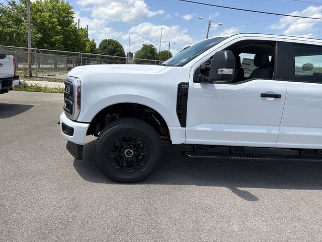 New 2026 Ford F250 XL w/ STX Appearance Package AWD/4WD image 9