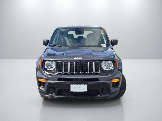 Used 2023 Jeep Renegade Latitude AWD/4WD image 2