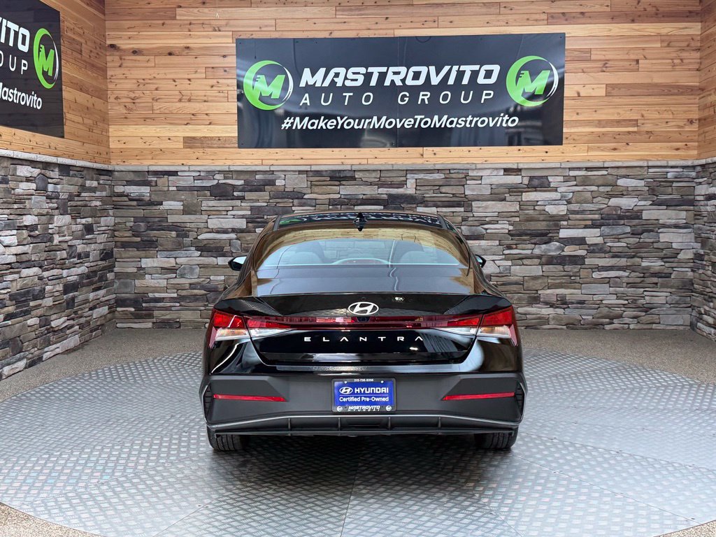 Certified 2024 Hyundai Elantra SEL FWD image 17