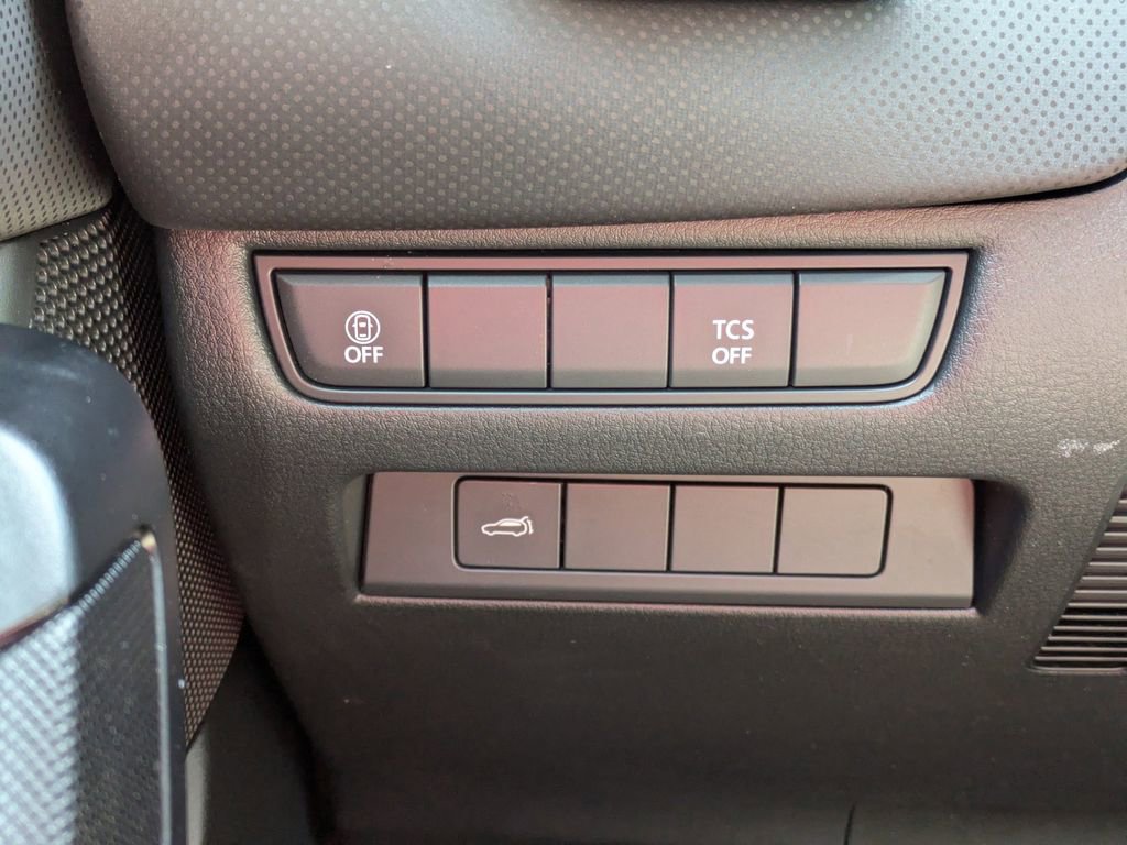 Used 2025 MAZDA CX-50 AWD 2.5 S w/ Premium Package image 27