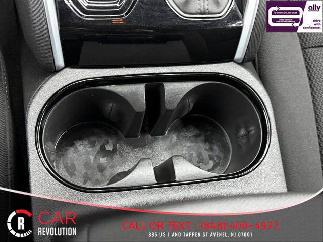 Used 2023 Chevrolet Colorado LT w/ LT Convenience Package AWD/4WD image 36