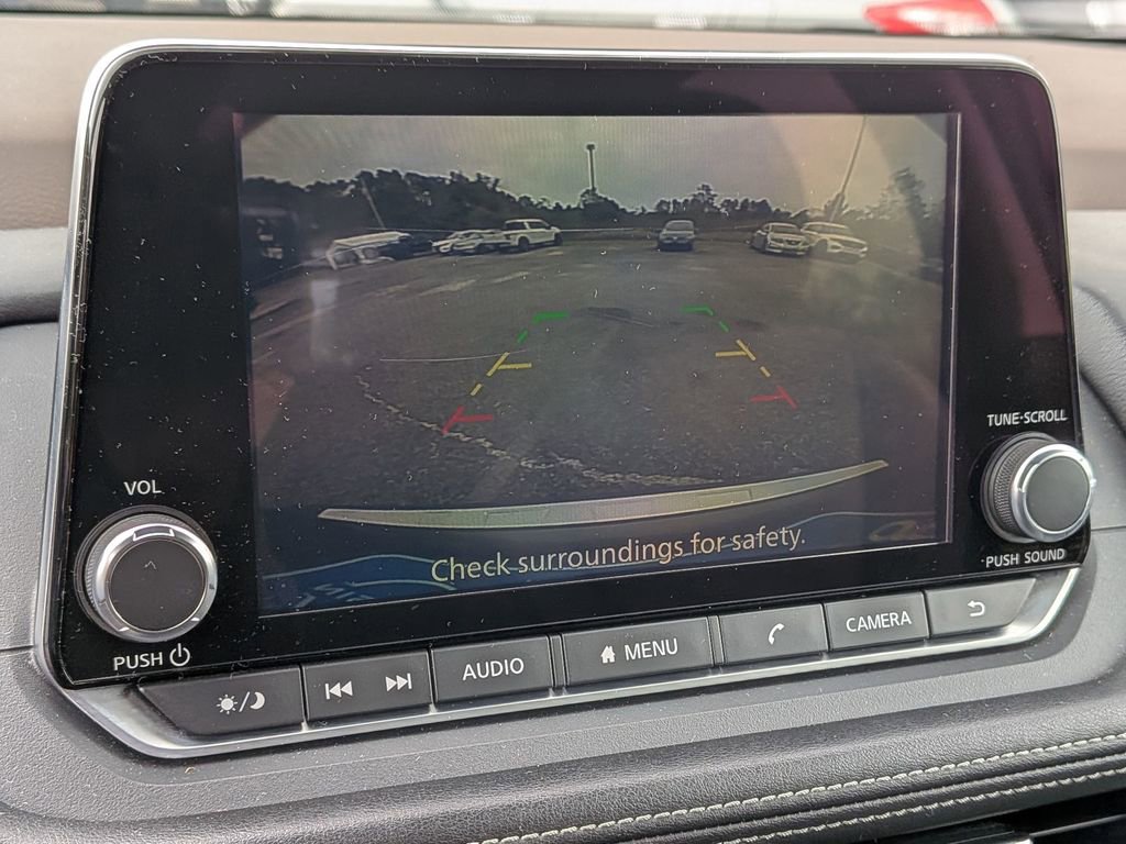 Used 2023 Nissan Rogue SV AWD/4WD image 25