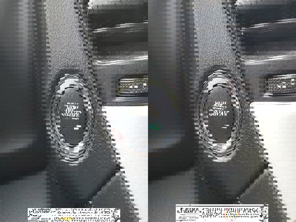 Used 2018 GMC Yukon XL SLT image 18