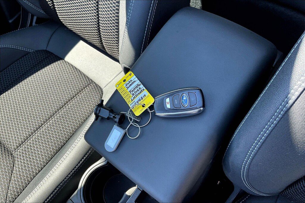 Used 2020 Subaru Forester Premium image 18