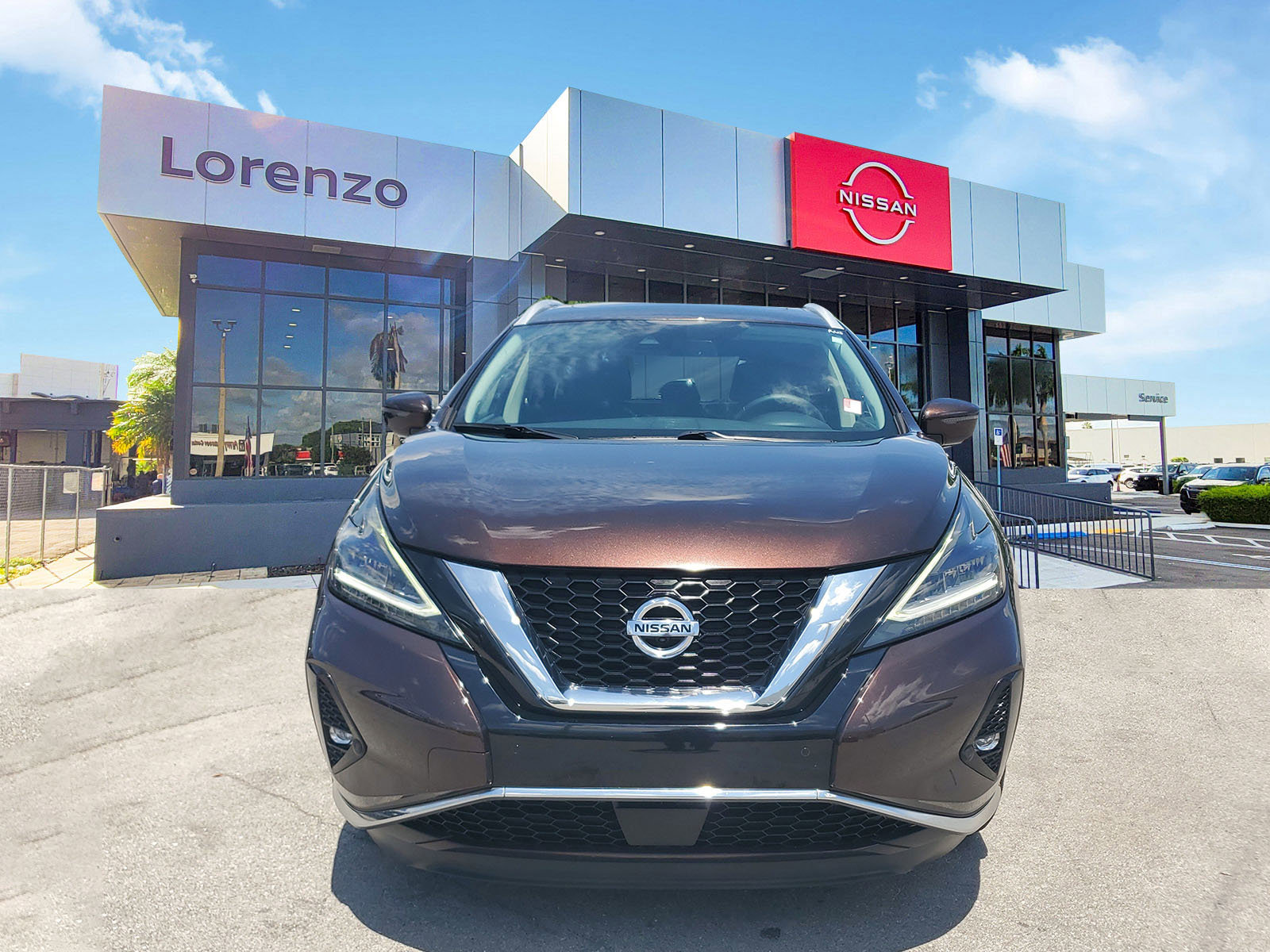 Used 2021 Nissan Murano Platinum w/ Cargo Package FWD image 2