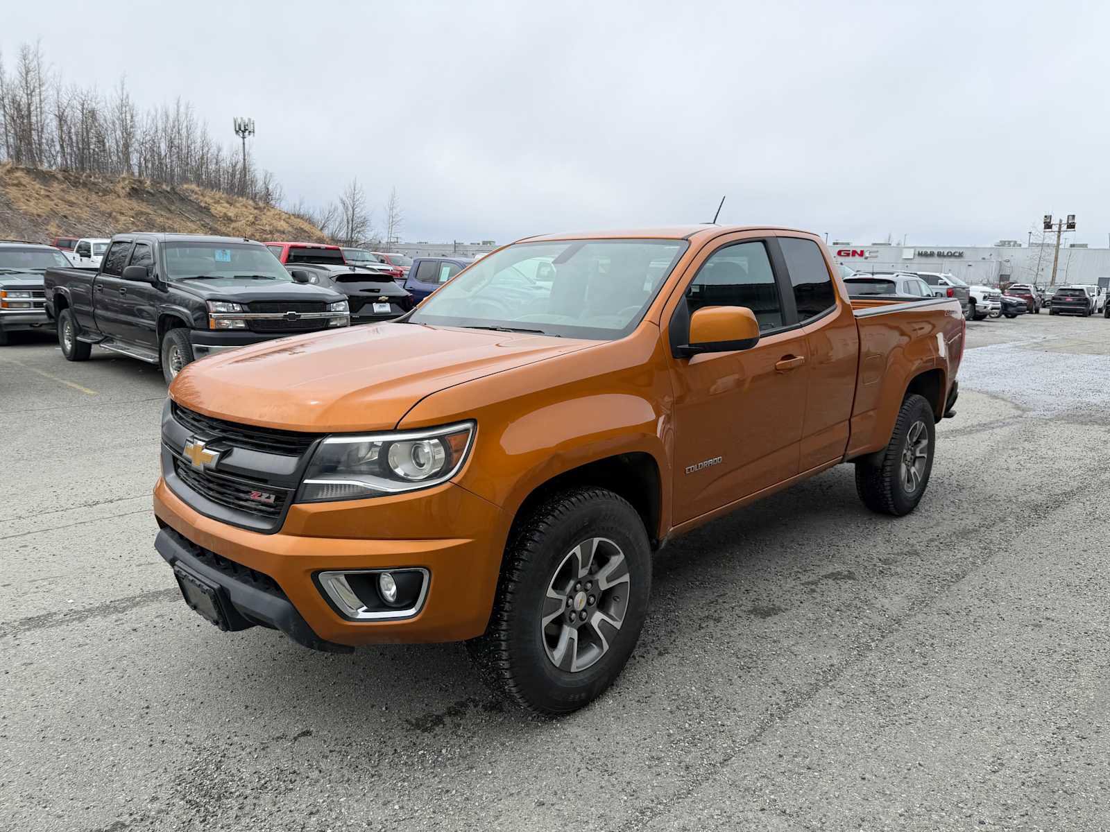Used 2017 Chevrolet Colorado Z71 AWD/4WD image 3