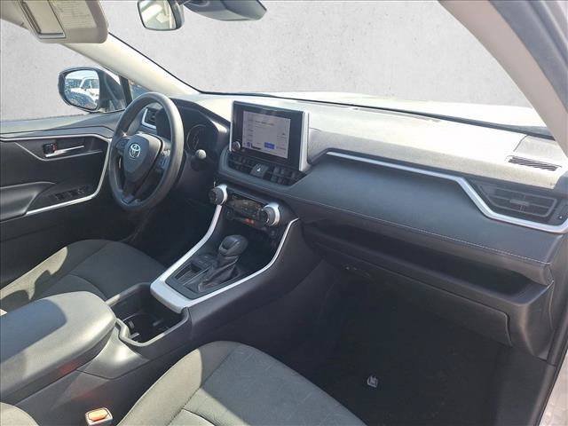 Used 2024 Toyota RAV4 XLE FWD image 18