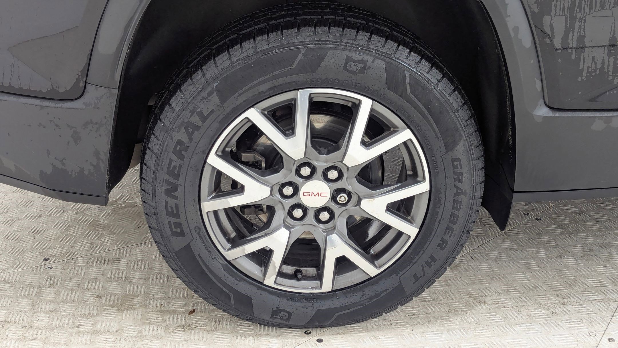 Used 2020 GMC Acadia SLE w/ Driver Convenience Package image 11