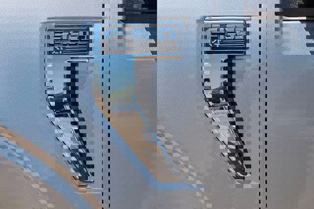 Used 2024 Ford F150 XLT w/ Mobile Office Package image 17