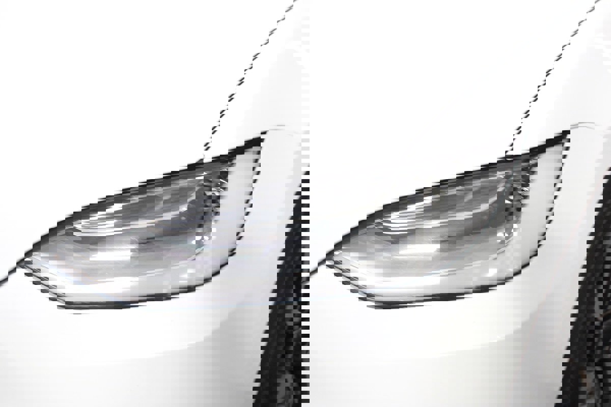 Used 2022 Tesla Model X Plaid image 4