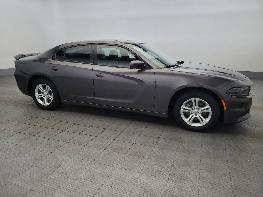 Used 2022 Dodge Charger SXT w/ Leather Interior Group image 11