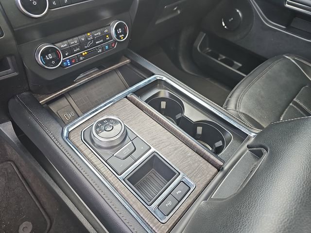 Used 2021 Ford Expedition Limited image 31
