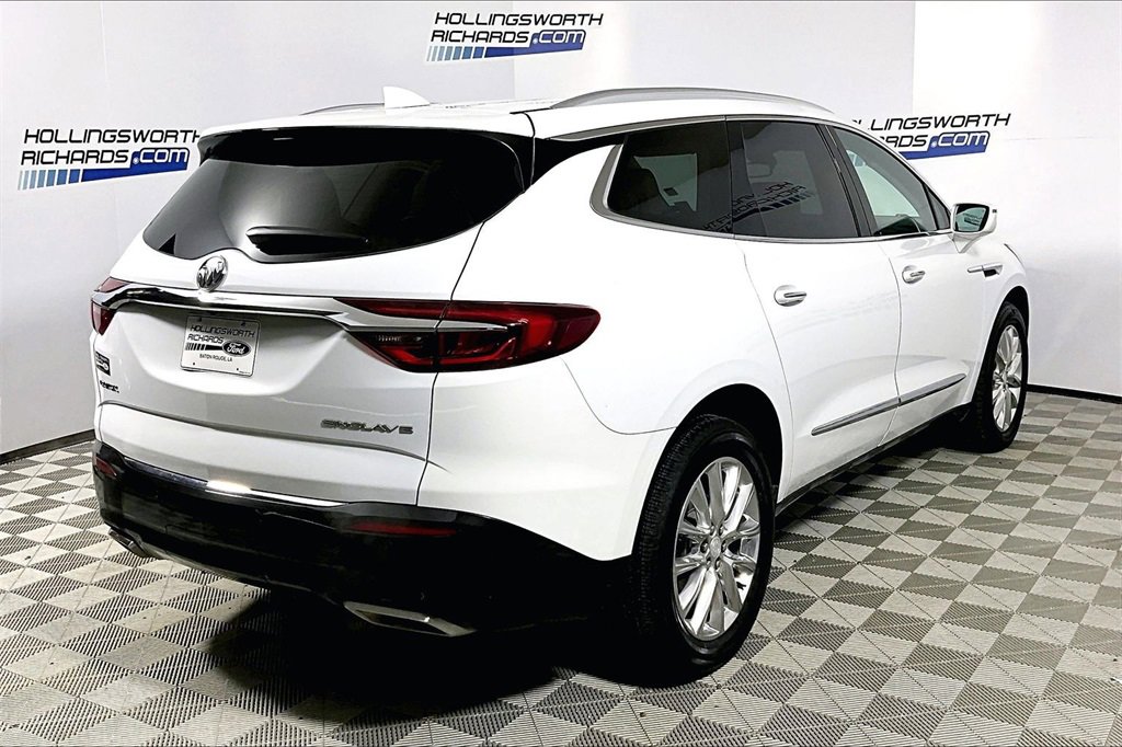 Used 2018 Buick Enclave Premium w/ Experience Buick Package image 9