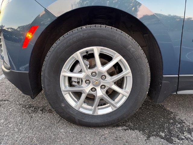 Used 2024 Chevrolet Equinox LT AWD/4WD image 12