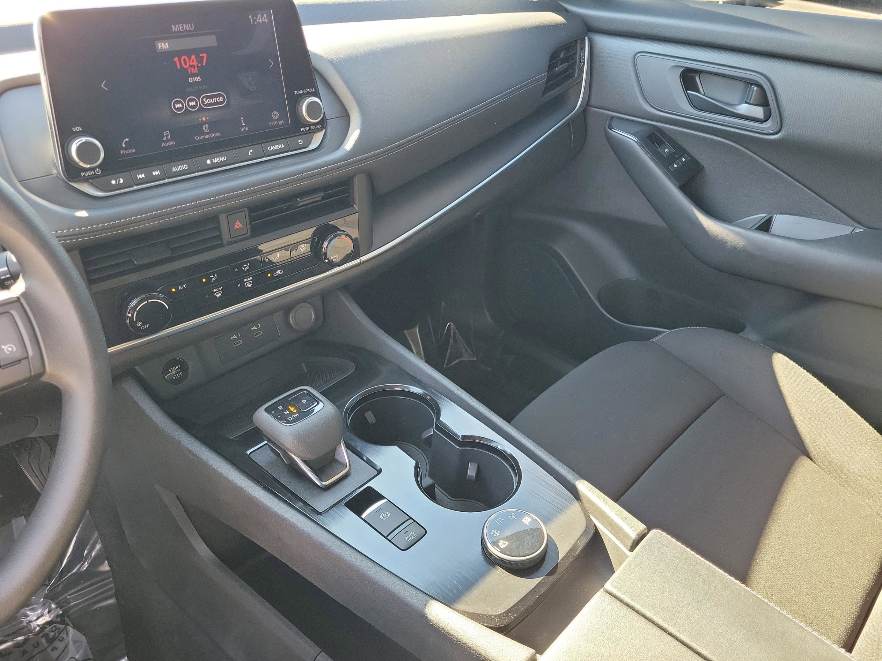 Certified 2024 Nissan Rogue S image 33