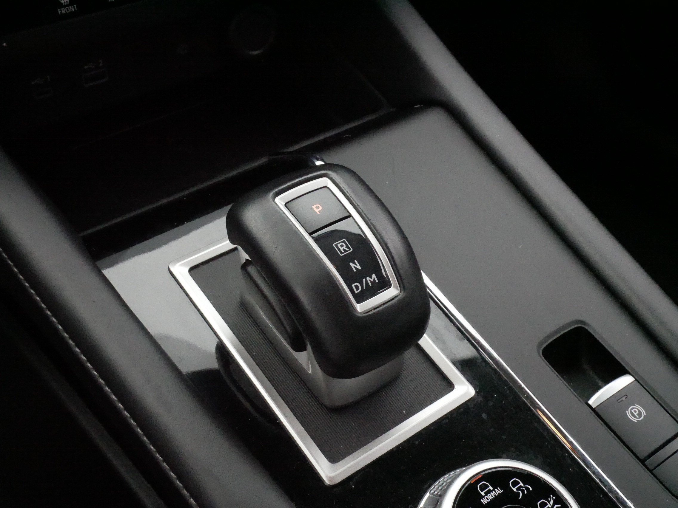 Used 2024 Mitsubishi Outlander SE AWD/4WD image 24